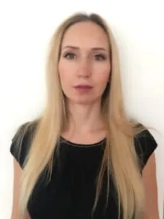dr. Tóth Vivien